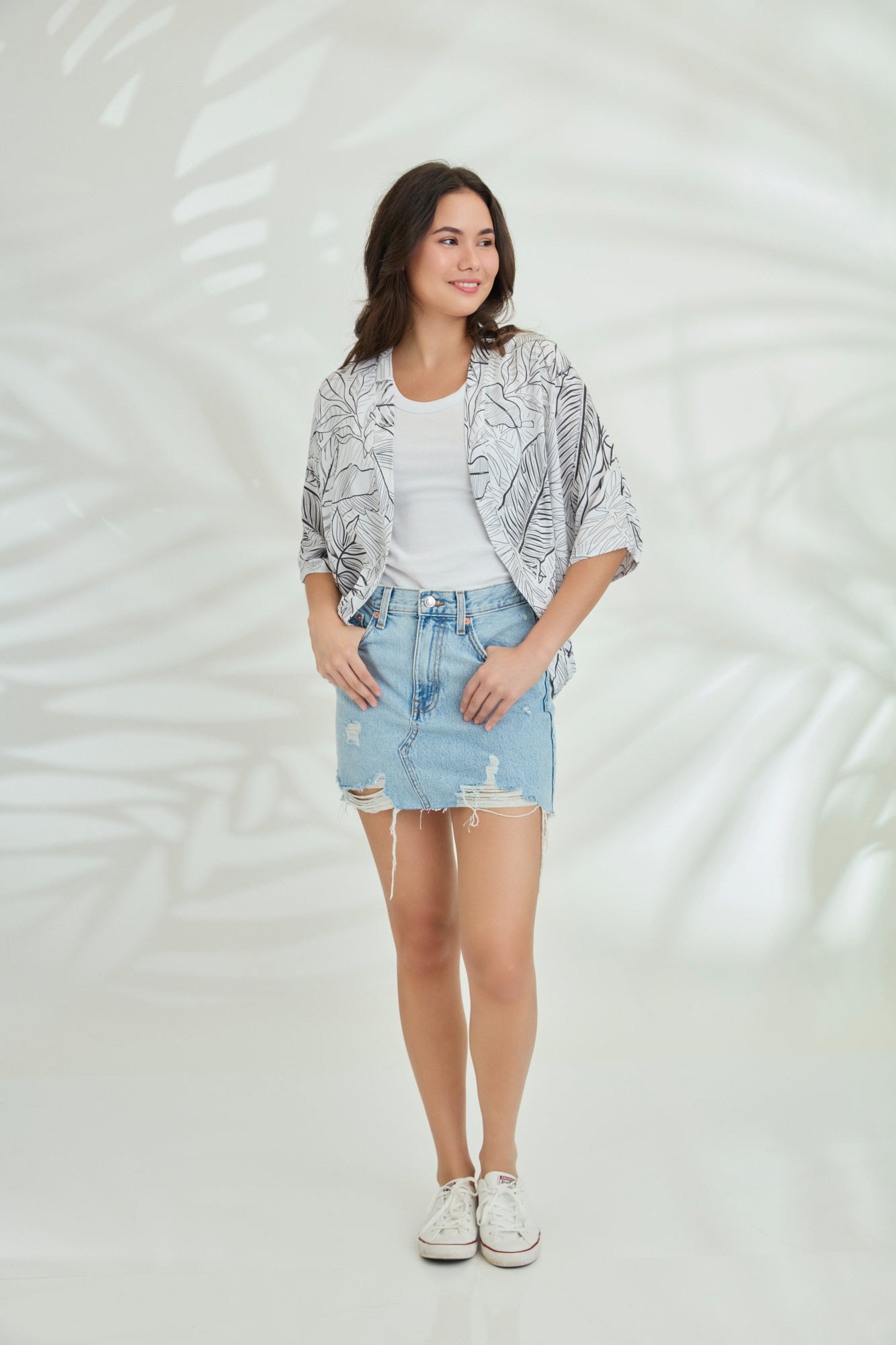 Kimono (Crop) - White Palm
