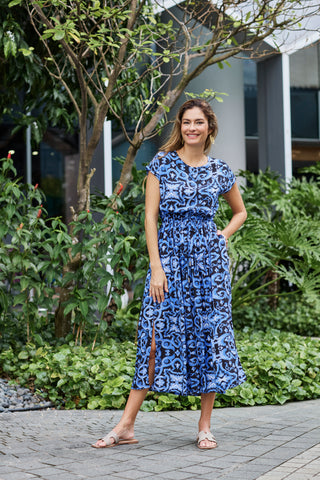Maxi Susan - Invade Blue